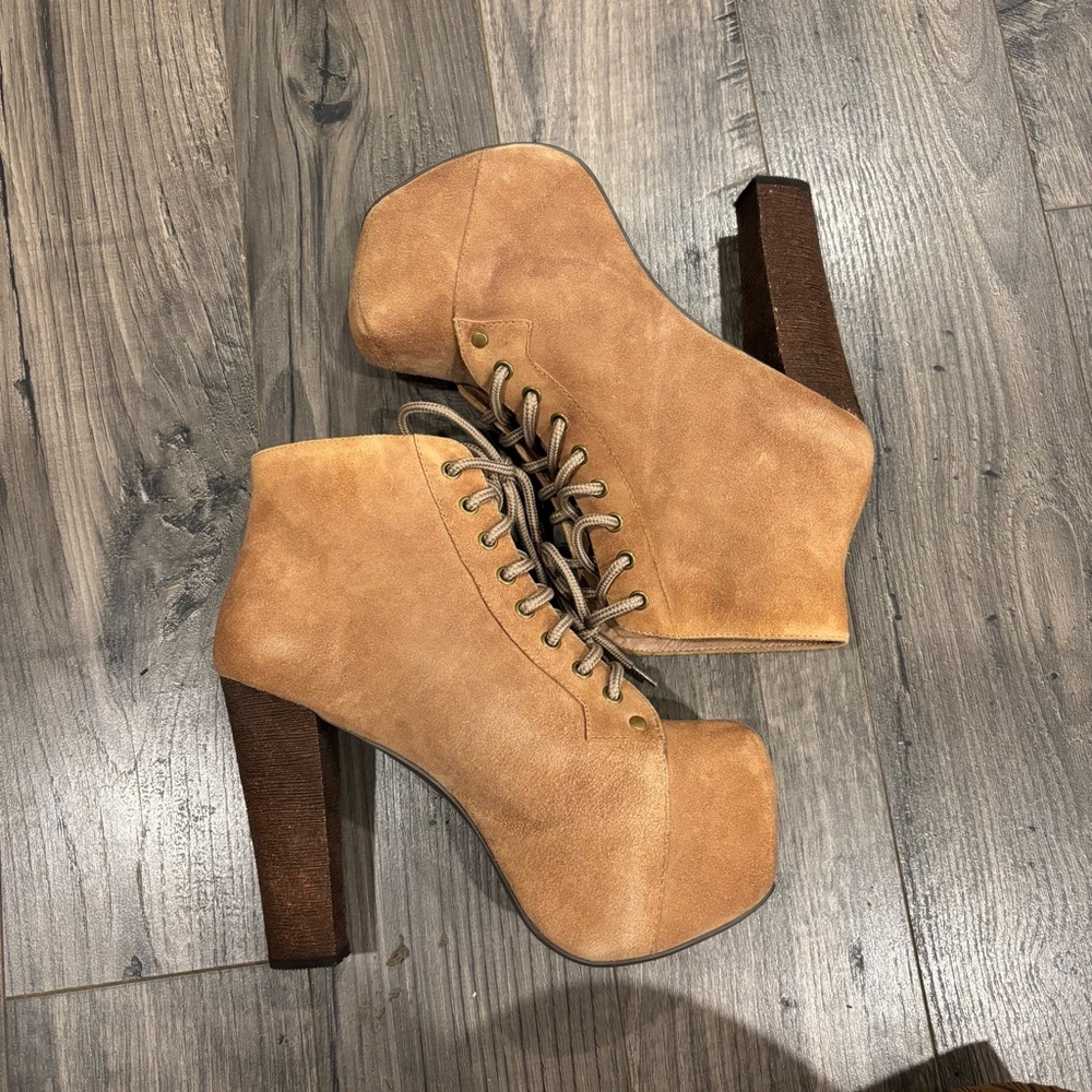 Jeffrey Campbell litas